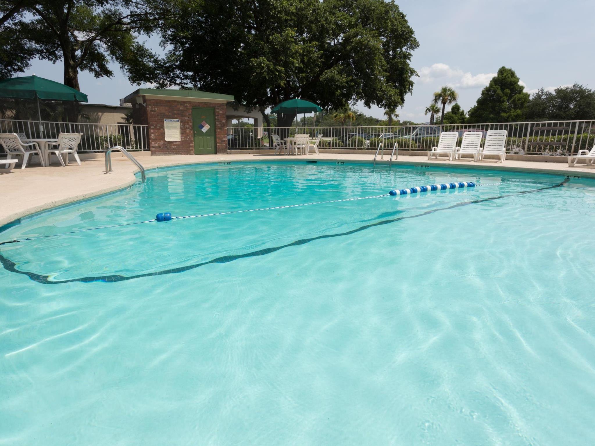 Days Inn By Wyndham Mt Pleasant-Charleston-Patriots Point Экстерьер фото