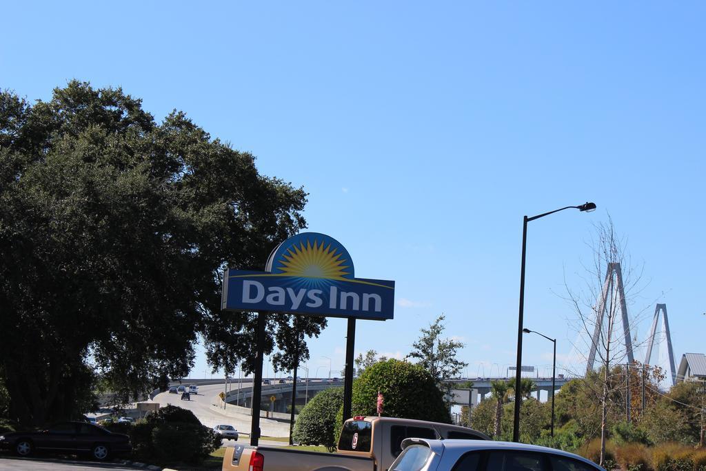 Days Inn By Wyndham Mt Pleasant-Charleston-Patriots Point Экстерьер фото